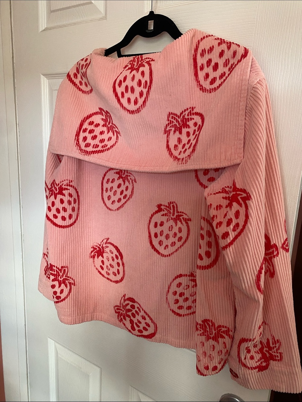 Big bud, press, strawberry, paint stamp, corduroy, pink jacket - Picture 2 of 3